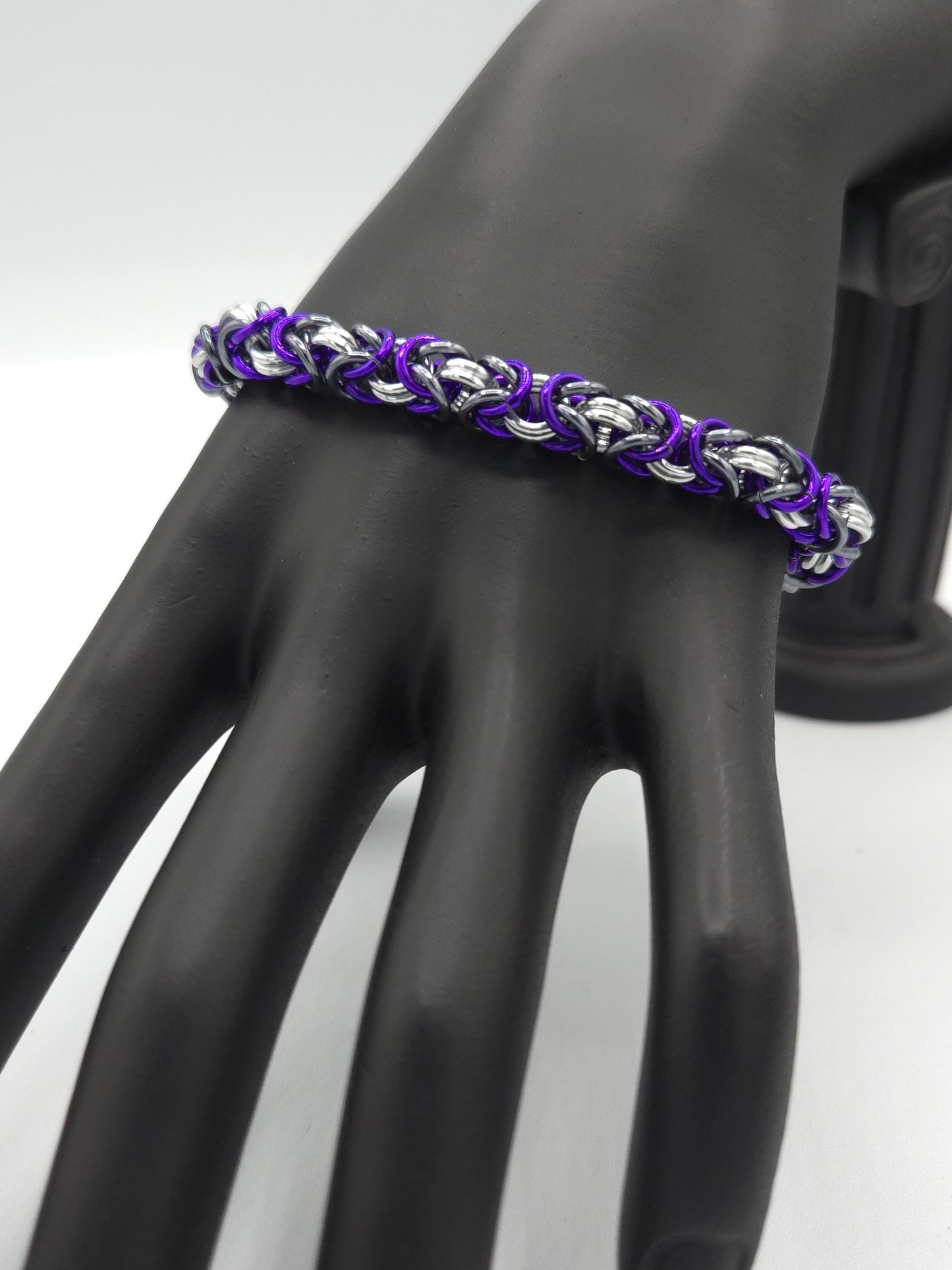Graysexual Pride Byzantine Bracelet