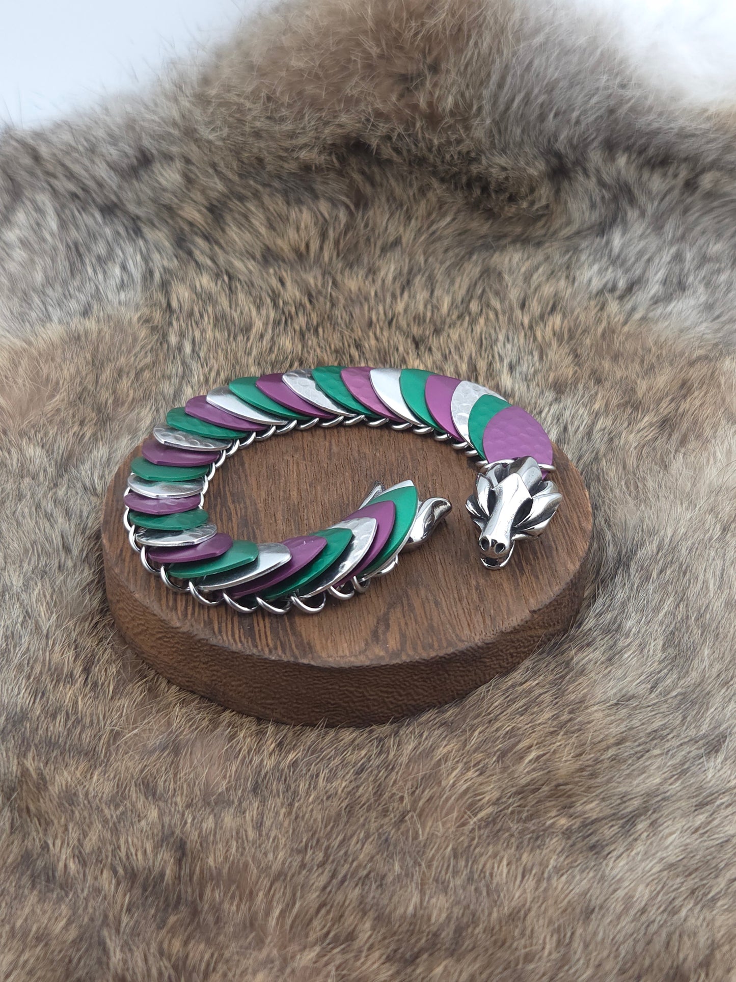 Dragon Scale Bracelet - Scottish Thistle with Silver - Aluminum Scales