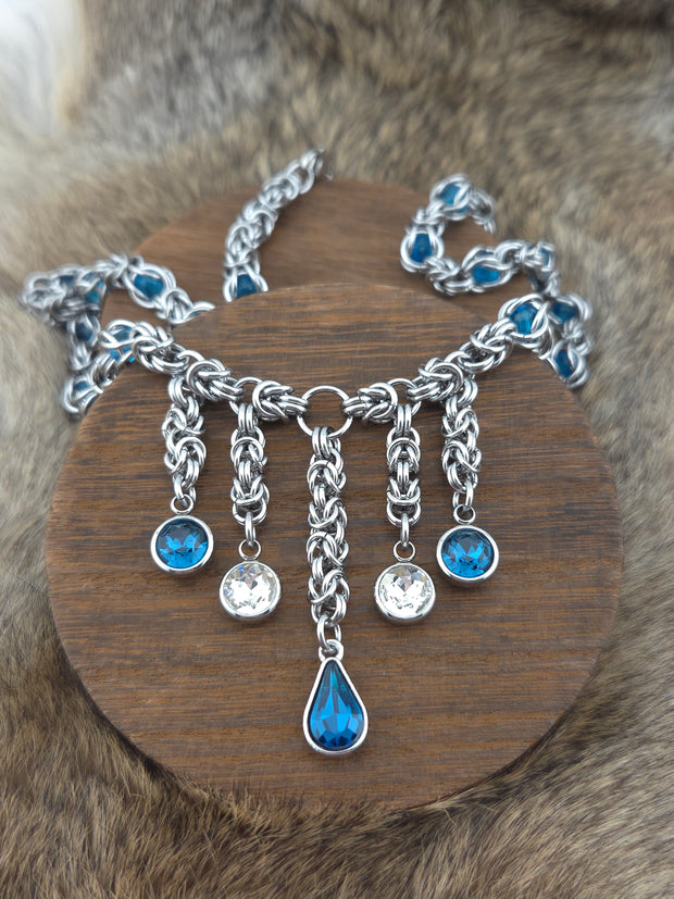 Stainless Steel Chainmail Necklace – Aqua Beads & Cut Glass Drops 22
