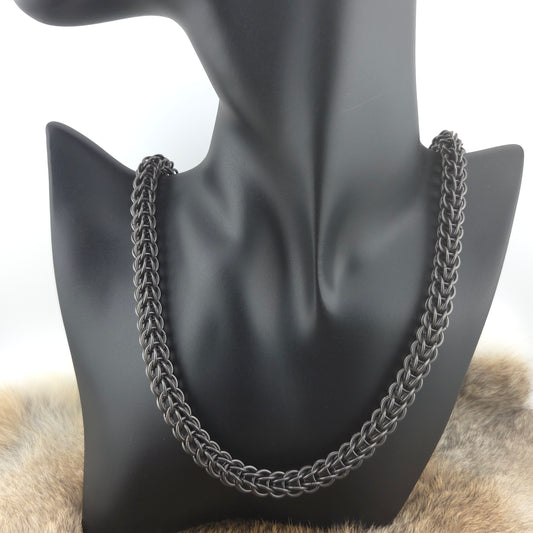 Full Persian Chainmail Necklace - Black Glass Titanium