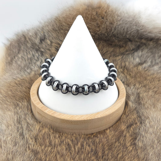Barrel Weave Chainmail Bracelet - Matte Frost, Black - Premium Anodized Aluminum