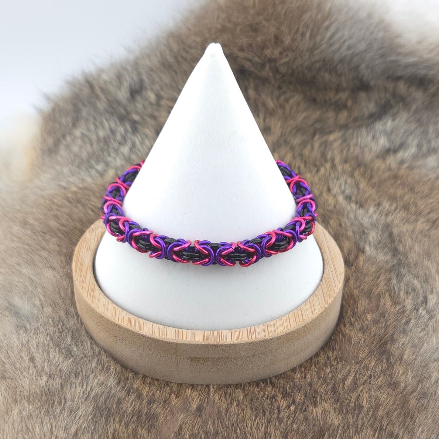 Byzantine Chainmail Bracelet - Black, Hot Pink, Purple - Premium Anodized Aluminum
