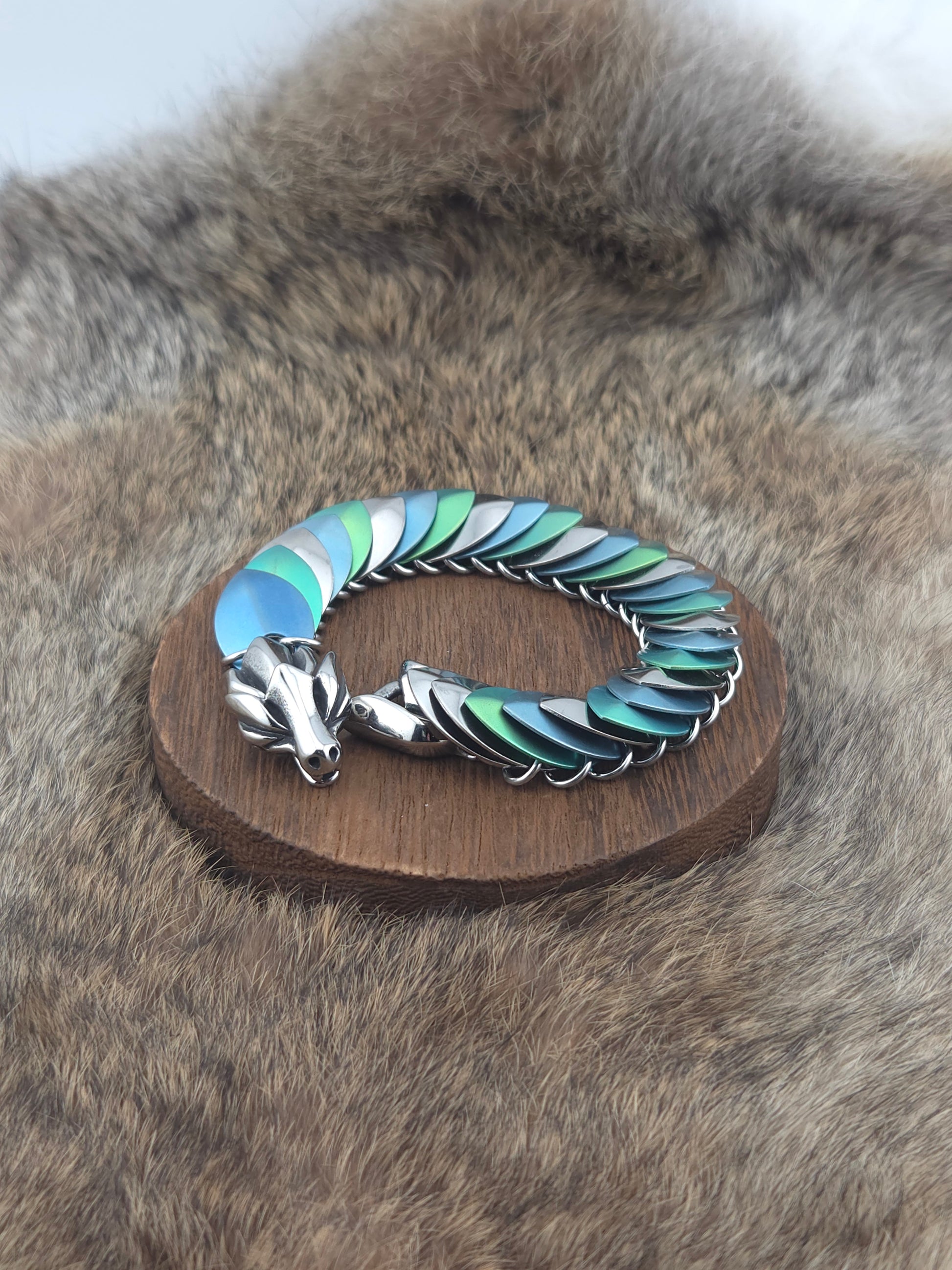 Dragon Scale Bracelet - Blue and Green Titanium, Stainless Steel - Unique 0002