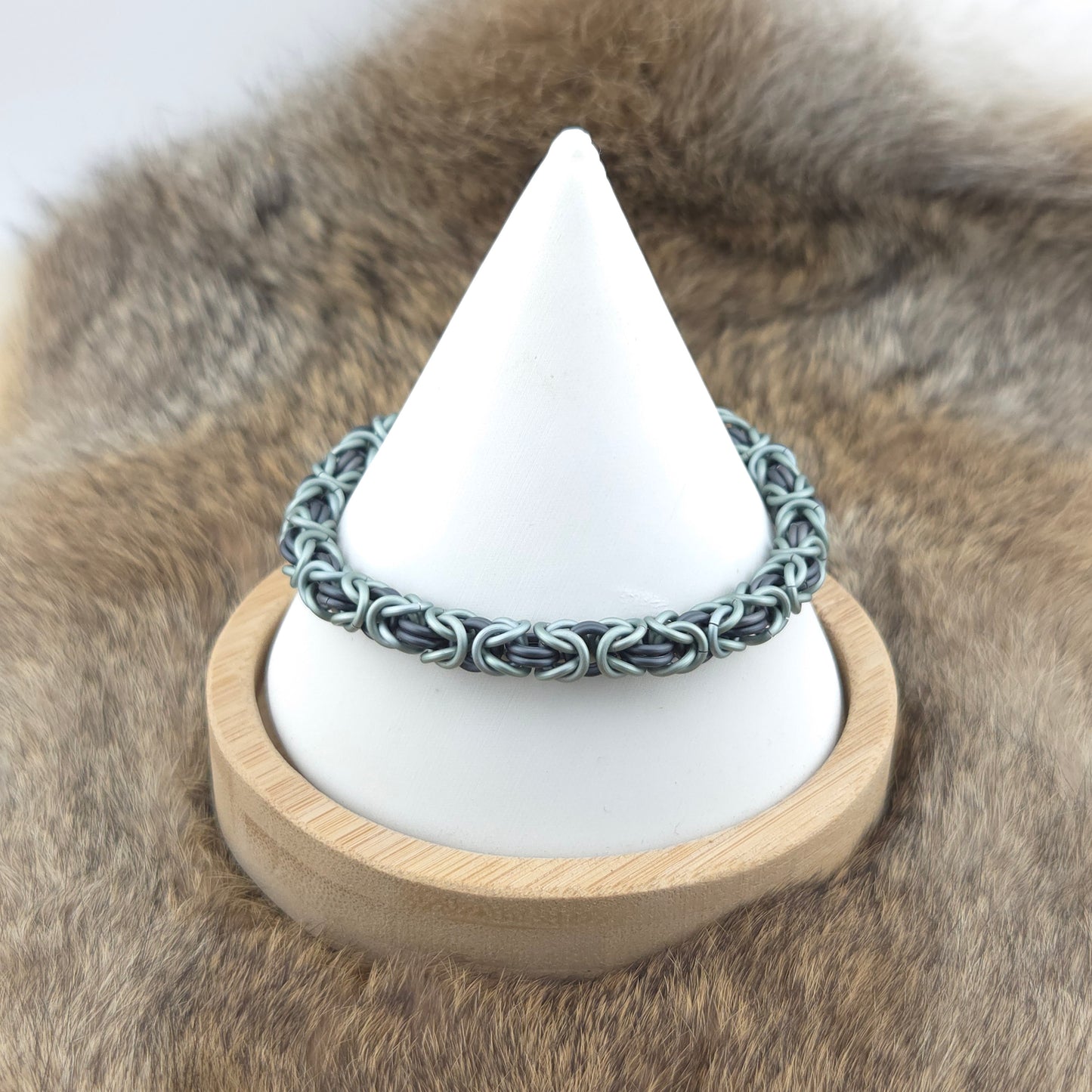 Byzantine Chainmail Bracelet - Matte Seafoam, Matte Gray - Premium Anodized Aluminum