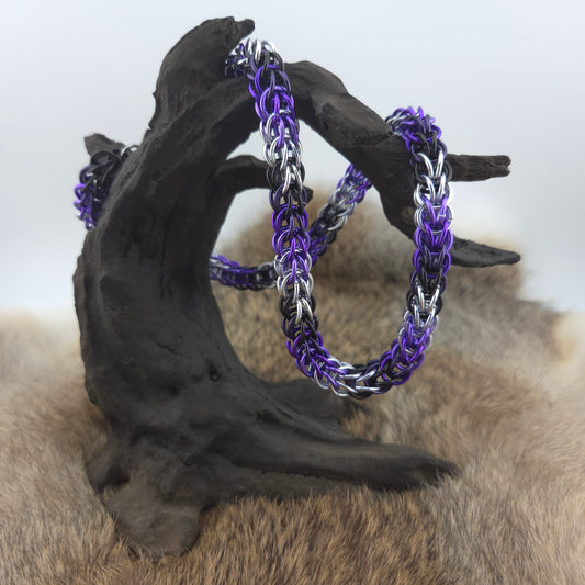 Full Persian chainmail necklace, handwoven in purple ombre premium anodized aluminum.